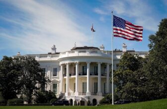 Massive tech indicators on to White Home plan for AI schooling in US faculties